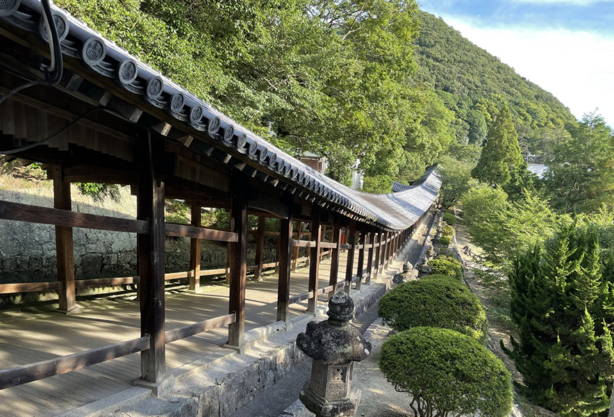 吉備津神社の額縁です。 吉備津神社 」桃太郎伝説のルーツ - Found Japan（ファウンド