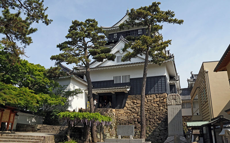 Okazaki Castle | Found Japan