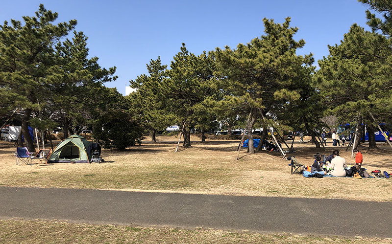 Jonanjima Seaside Park | Found Japan