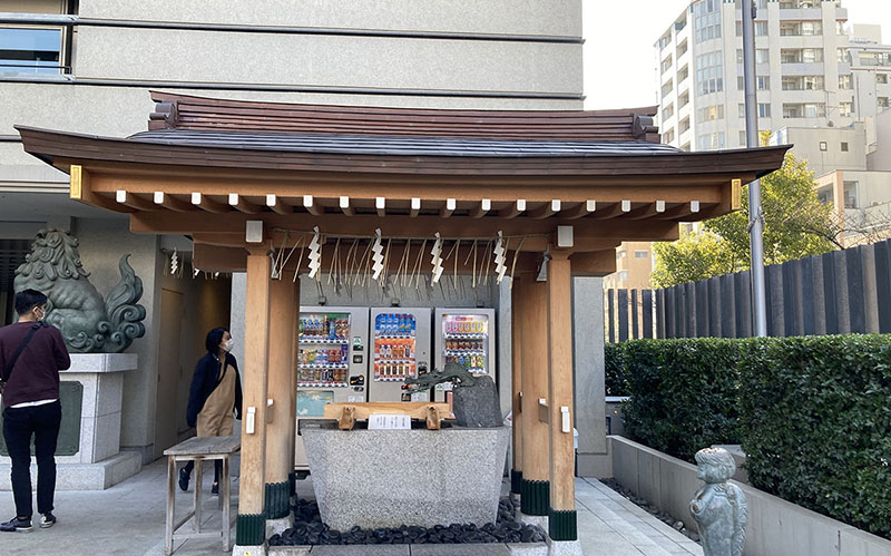Suitengu Shrine | Found Japan